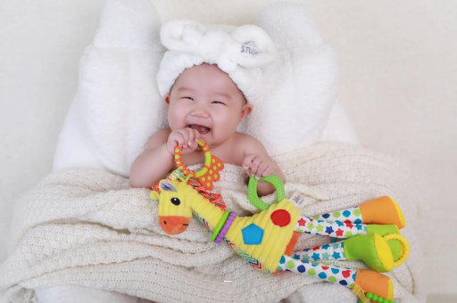 三沙宝宝发烧精神不好