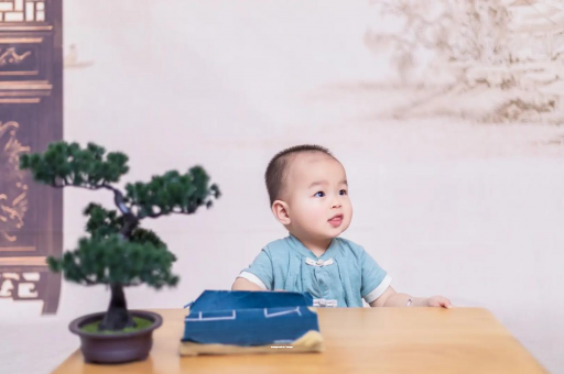 三沙宝宝喉咙长泡发烧